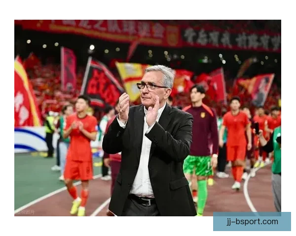 伊万科维奇谈中国男足输日仍展现进步与成长迹象