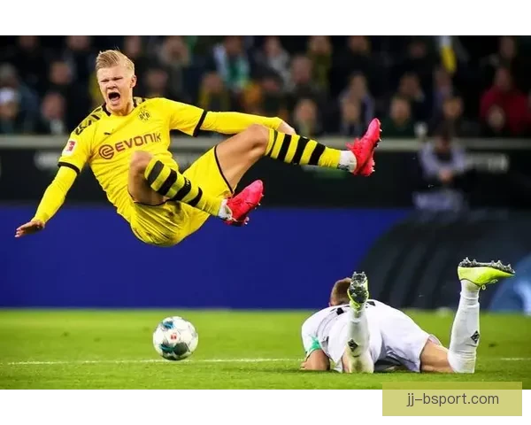 哈兰德刷新曼城历史纪录成为进球机器引领球队新辉煌